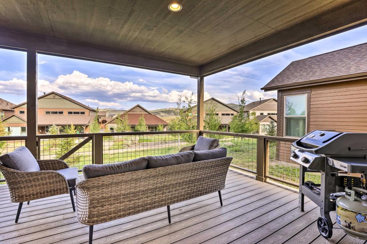 Chic Granby Home With Furnished Deck And Hot Tub! Exterior foto